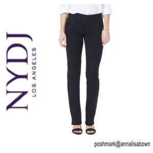 💸NYDJ High Waist Straight Leg Black jean size 4